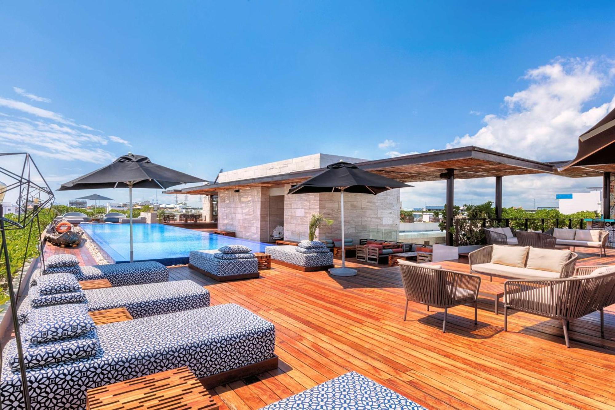 Отель The Yucatan Playa Del Carmen, Adults Only, Tapestry Collection By Hilton Экстерьер фото