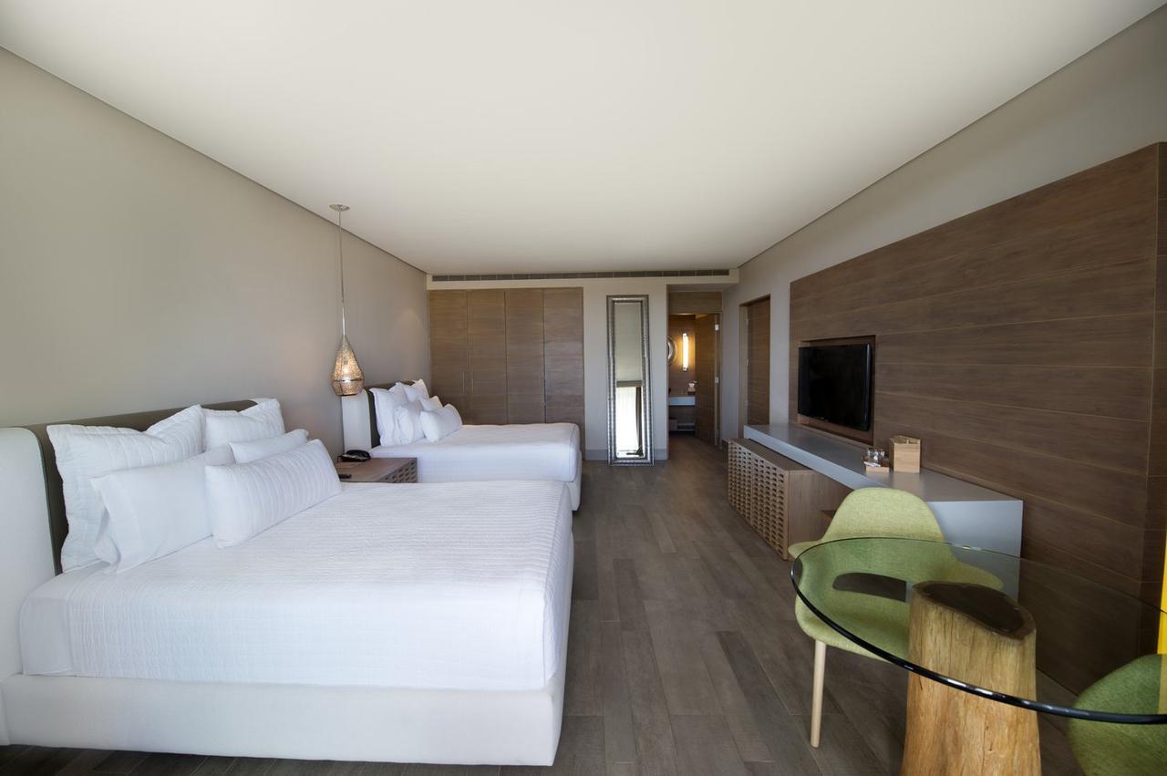 Отель The Yucatan Playa Del Carmen, Adults Only, Tapestry Collection By Hilton Экстерьер фото